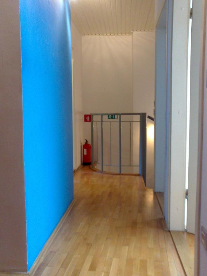 Rainbow Rooms ليوبليانا المظهر الخارجي الصورة